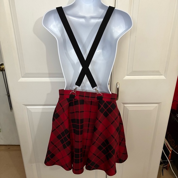 Hot Topic Red and Black Plaid Skater Skirt - Picture 3 of 6